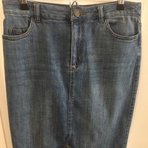 Denim pencil skirt
